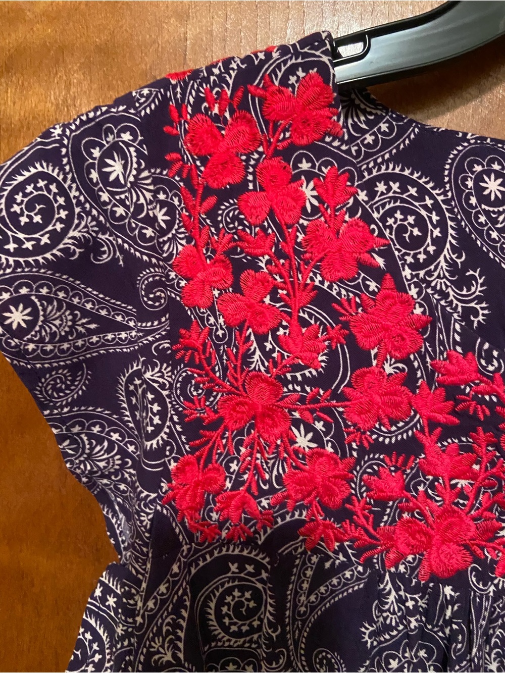 Savanna Jane Embroidered Flutter Sleeve Top - Picture 3 of 6